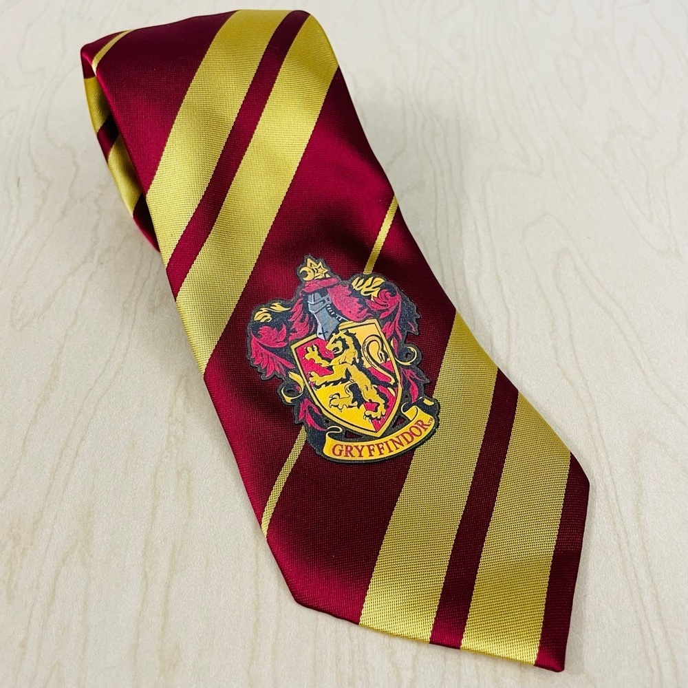 Harry Potter Gryffindor Neck Tie Halloween Costume Wizarding World Hogwarts Red